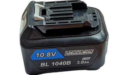 Аккумулятор для шуруповерта Makita BL1041B 3.0Ah 12V черный Li-ion