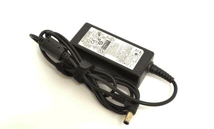 Блок питания для ноутбука Samsung 40W 19V 2.1A 5.5x3.0mm AD-4019R Orig