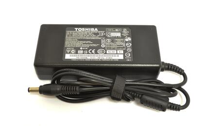Блок питания для ноутбука Toshiba 90W 19V 4.74A 5.5x2.5mm 0225A2040 OEM - фото 2