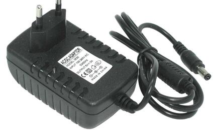 Блок питания для планшета 15W 5V 3A 5.5x2.1 0530