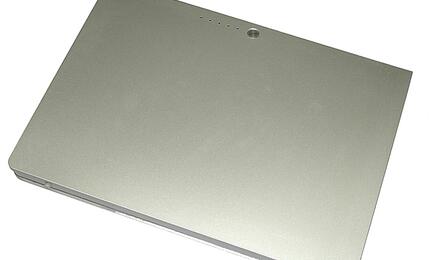 Аккумуляторная батарея для ноутбука Apple A1189 MacBook Pro 17" A1151 (2006) 10.8V Silver 6400mAh OEM Аккумуляторная батарея для ноутбука Apple A1189 MacBook Pro 17" A1151 (2006) 10.8V Silver 6400mAh OEM - фото 2